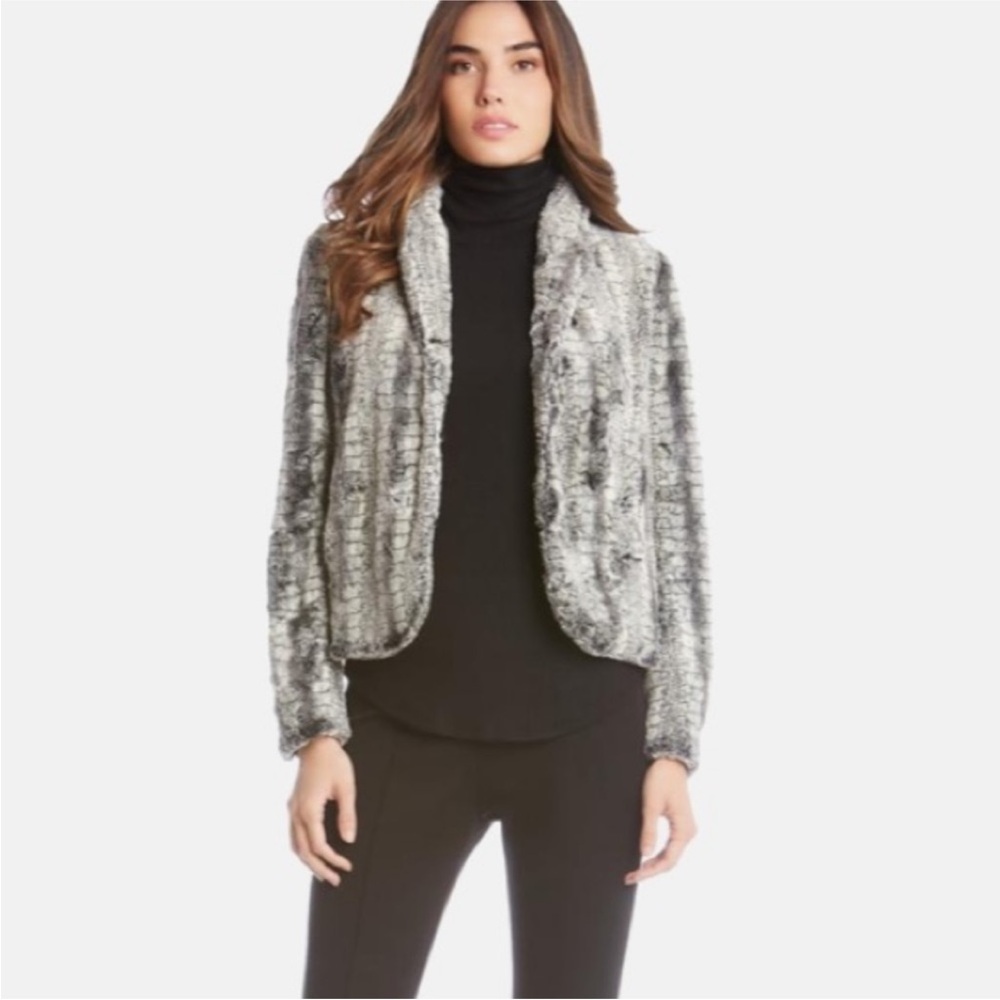Fifteen Twenty Plush Faux Fur Snake Print Crop Grey Black Coat medium - Picture 2 of 6